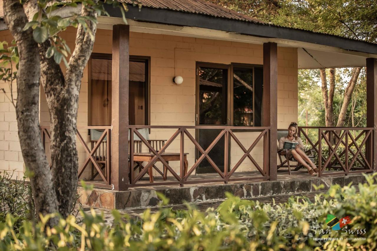 Tan-Swiss Lodge Mikumi 외부 사진